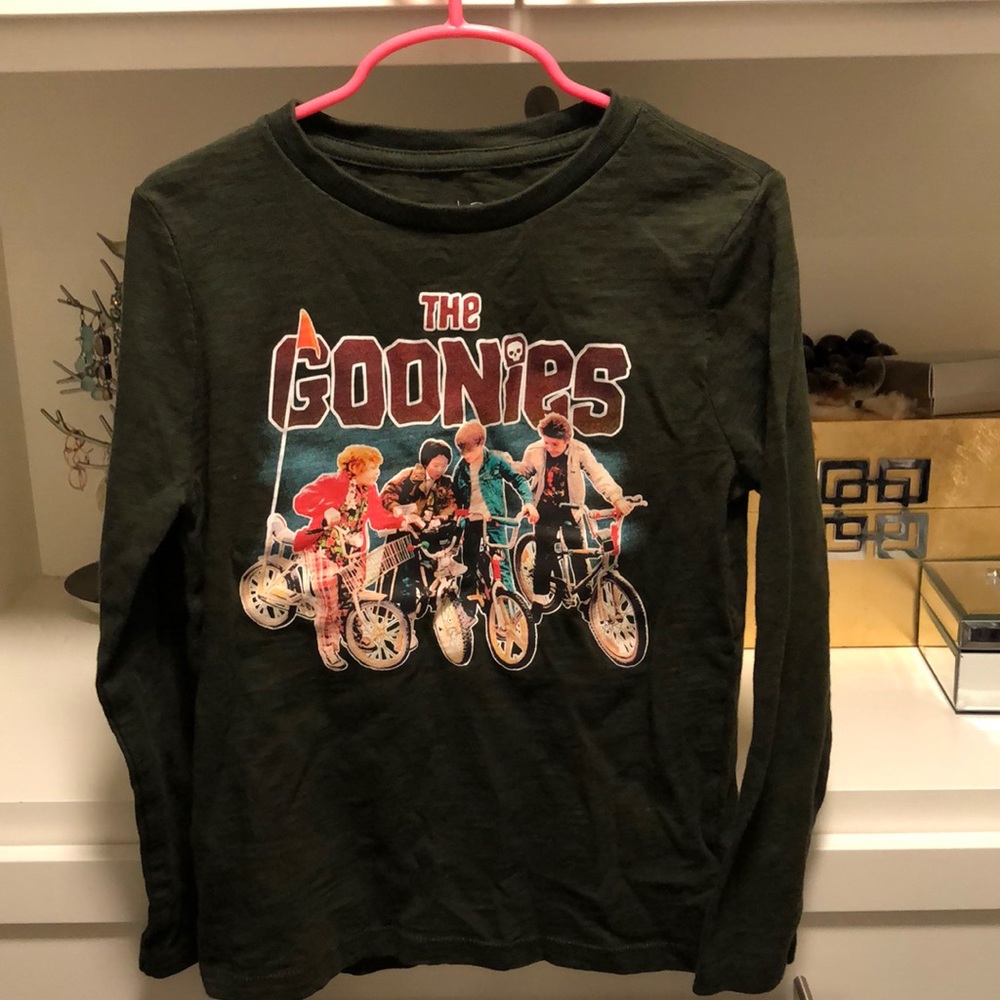 Goonies t shirt!!